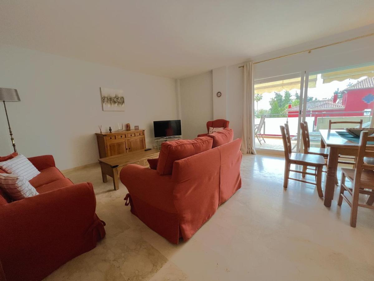 3 Bed Las Petunias, San Pedro Marbella Exterior foto
