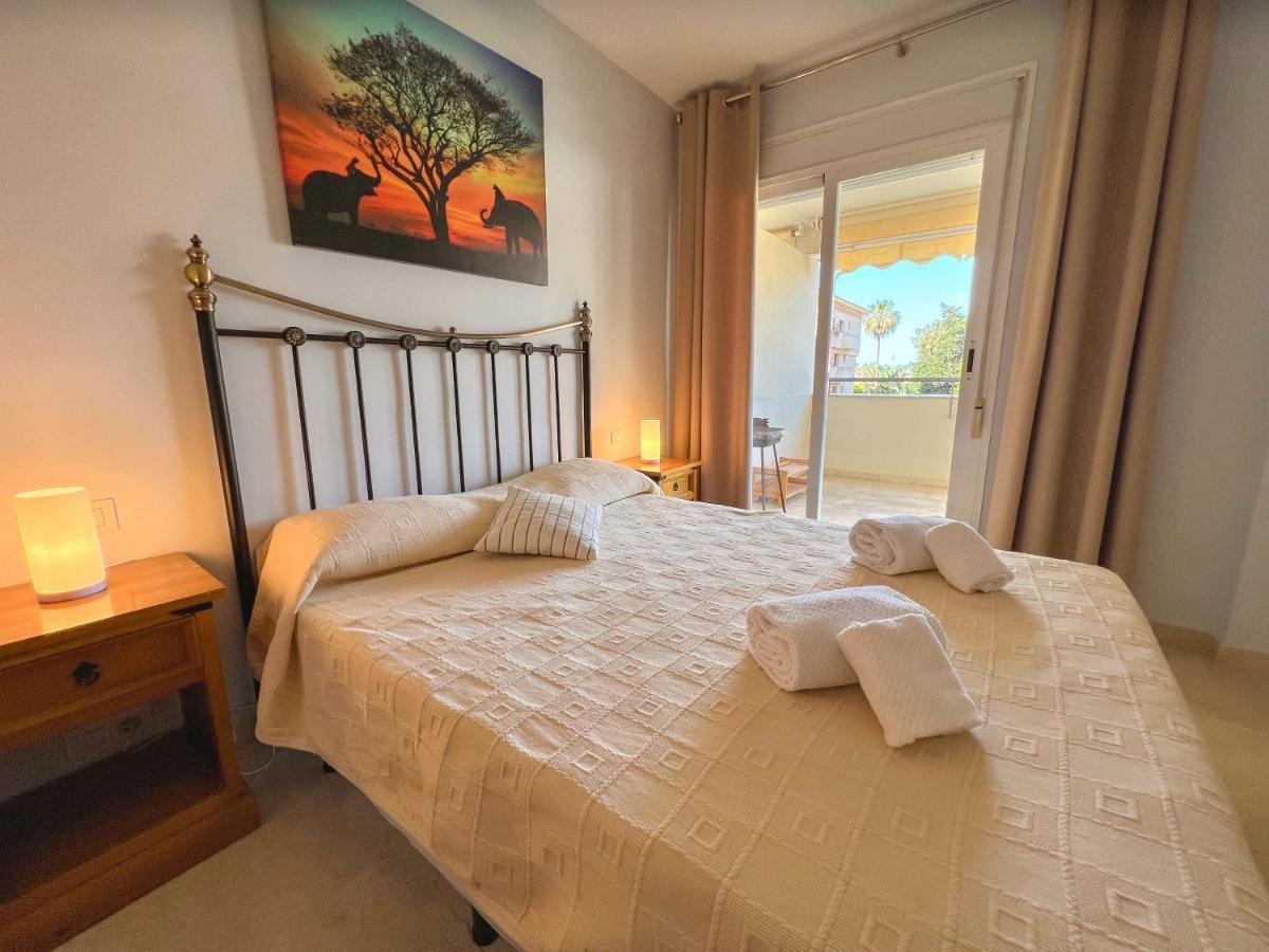 3 Bed Las Petunias, San Pedro Marbella Exterior foto